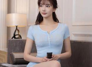 秀人网 - 看到抖娘利世的体操服美图，我在想：“我该报健身房了吗？”