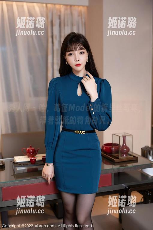 秀人网 - 哈，葛征Model的裤里丝写真，带着壁纸的犄角旮旯。
