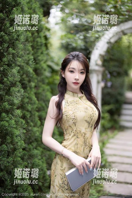 秀人网-金允珍呐 秀人网 - 如果你爱美足,金允珍呐的定制图片会让你头晕眼花,不愧是“金”必须拥有的视线集中器!