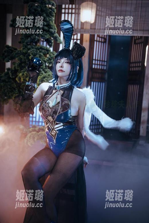 秋和柯基 美图下载大挑战,秋和柯基有珍珠夫人作伴!