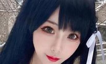 精选章鱼小童谣的美脚套图，腿美得我直想给她倒立看！