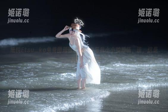 纸悦Etsu_ko免费图册剖析：纯白与我小小的烦恼，诶，这是一种新风格吗？