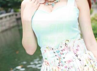 美媛馆 - 福利来袭，伊雨蔓Fiona的美足写真等你来脑补！