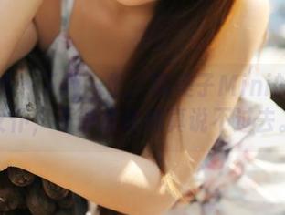 美媛馆 - 下载一份：糯美子Mini的居家女仆，不带点暧昧真说不过去。