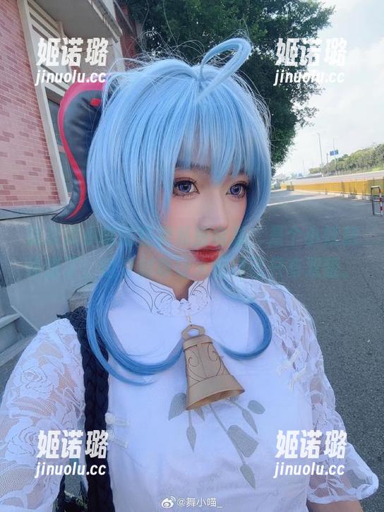 舞小喵 说说舞小喵的红裙私房合集,是个小妖精没错了,这身材真让人恨自己只有双眼。
