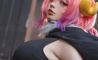 阿寨寨ninja红裙上线：美图太好，以至于想亵渎