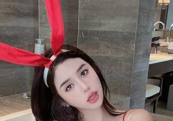 微密圈 - 福利图要炸！阿色穿的御姐红色蕾丝丁裤，帮我找到这条裤子的出处吧