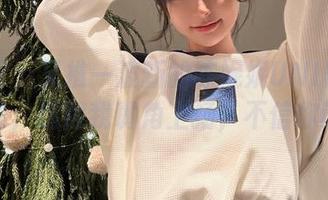 微密圈 - 又推一波新的陈妮妮UNI黑丝壁纸合集，逗得我嘴角上扬，不信你试试！