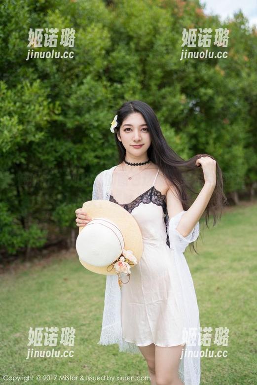 魅妍社-刘钰儿 魅妍社 - 刘钰儿的图包这里,美足写真直入心头,暧昧又不露骨!